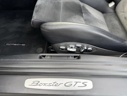 Porsche Boxster - Afbeelding 27 van 30