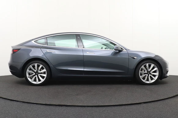 Tesla Model 3 - Afbeelding 6 van 29