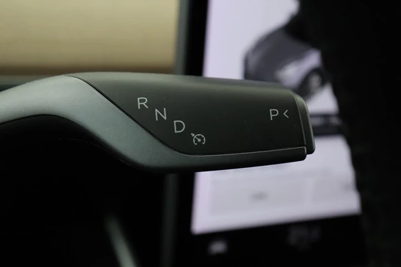 Tesla Model 3 - Afbeelding 20 van 29