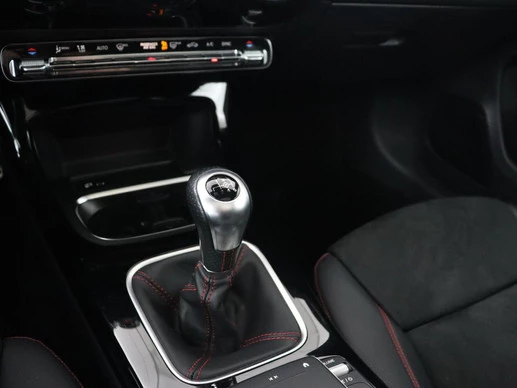 Mercedes-Benz A-Klasse - Afbeelding 15 van 30