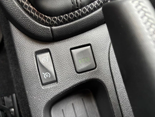 Renault Clio - Afbeelding 25 van 28