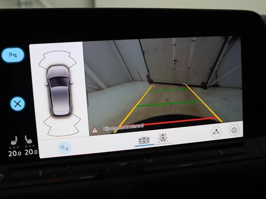 Volkswagen Golf - Afbeelding 16 van 30