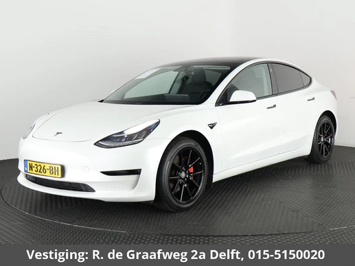 Tesla Model 3 - Afbeelding 1 van 25