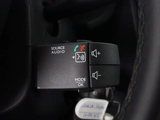 Dacia Logan - Afbeelding 13 van 30