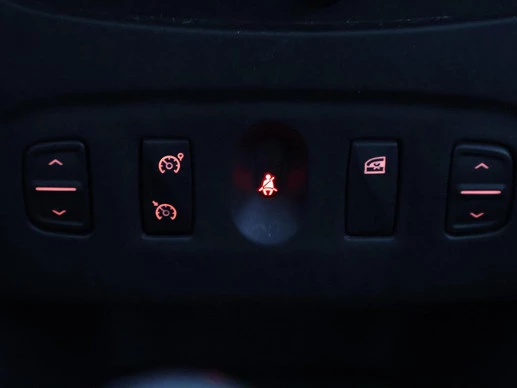 Dacia Logan - Afbeelding 14 van 30