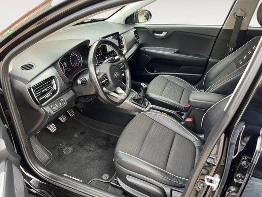 Kia Stonic - Afbeelding 22 van 27
