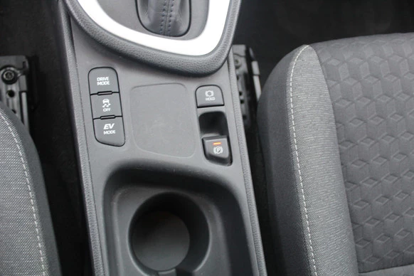 Mazda 2 Hybrid - Afbeelding 9 van 22