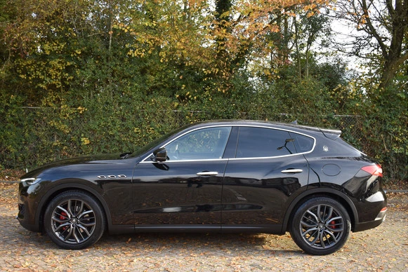 Maserati Levante - Afbeelding 3 van 30
