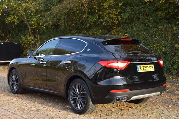 Maserati Levante - Afbeelding 4 van 30