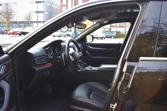 Maserati Levante - Afbeelding 19 van 30