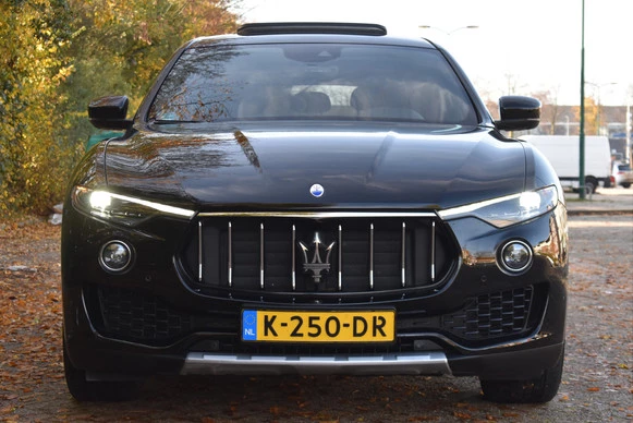 Maserati Levante - Afbeelding 4 van 30