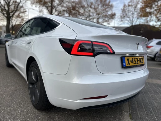 Tesla Model 3 - Afbeelding 4 van 23