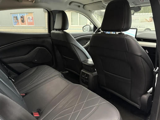 Ford Mustang Mach-E - Afbeelding 15 van 28