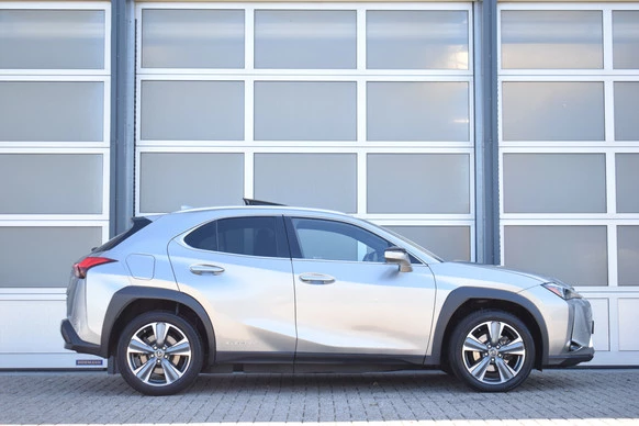 Lexus UX - Afbeelding 9 van 28