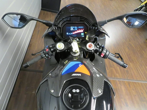 BMW M 1000 RR - Afbeelding 10 van 13