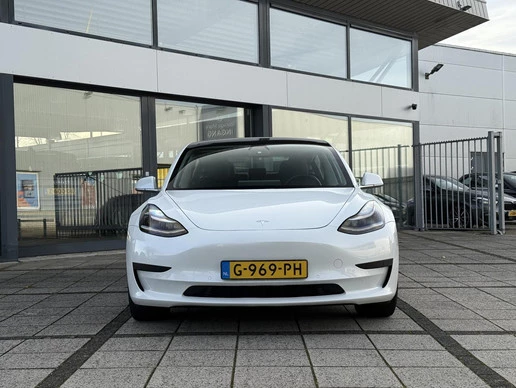 Tesla Model 3 - Afbeelding 8 van 26