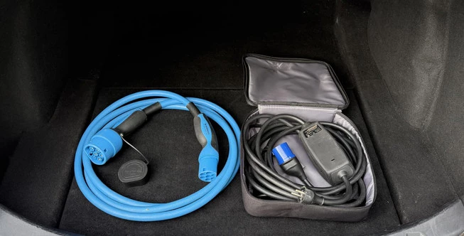 Tesla Model 3 - Afbeelding 9 van 26