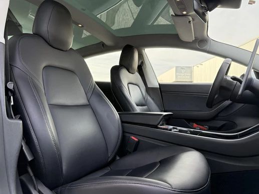 Tesla Model 3 - Afbeelding 14 van 26