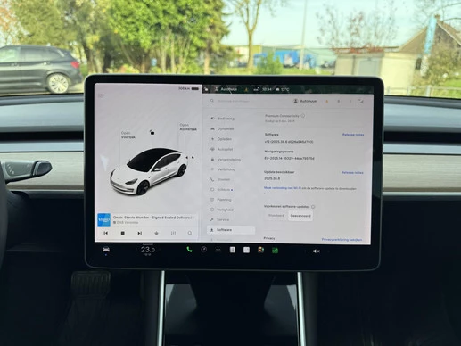 Tesla Model 3 - Afbeelding 22 van 26