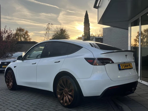 Tesla Model Y - Afbeelding 9 van 18
