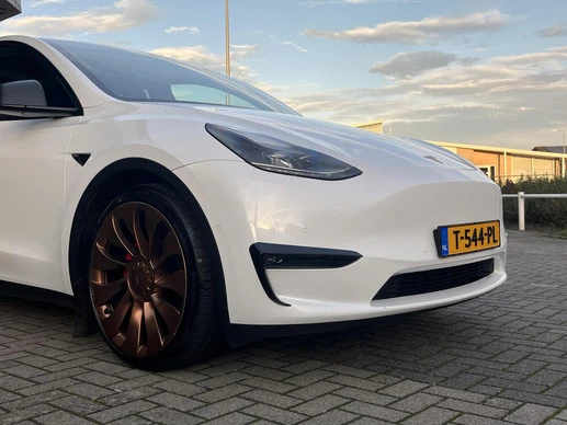 Tesla Model Y - Afbeelding 11 van 18