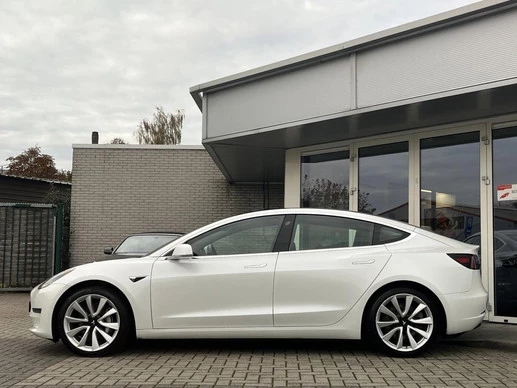 Tesla Model 3 - Afbeelding 4 van 20