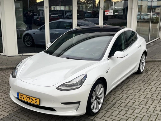 Tesla Model 3 - Afbeelding 14 van 20