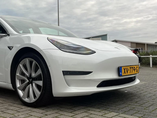 Tesla Model 3 - Afbeelding 16 van 20