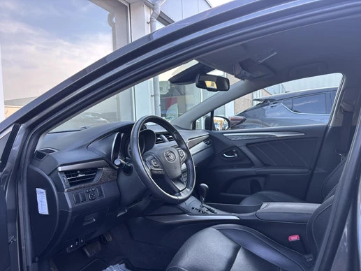 Toyota Avensis - Afbeelding 24 van 30