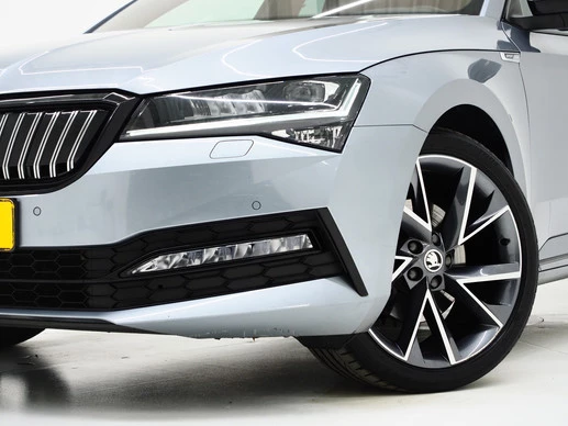 Škoda Superb - Afbeelding 6 van 30