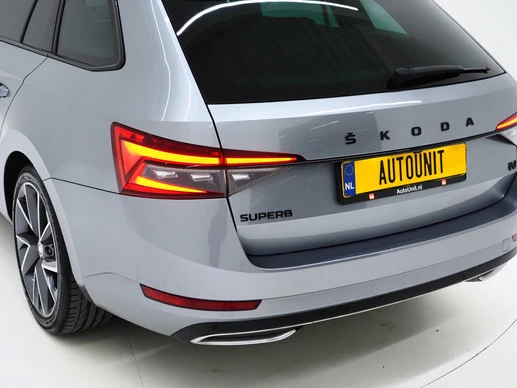 Škoda Superb - Afbeelding 14 van 30