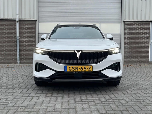 Voyah Free - Afbeelding 8 van 30