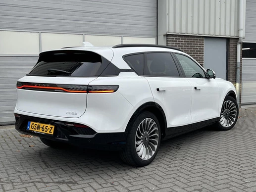 Voyah Free - Afbeelding 10 van 30