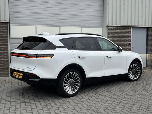 Voyah Free - Afbeelding 11 van 30