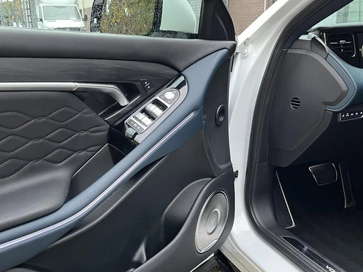 Voyah Free - Afbeelding 14 van 30