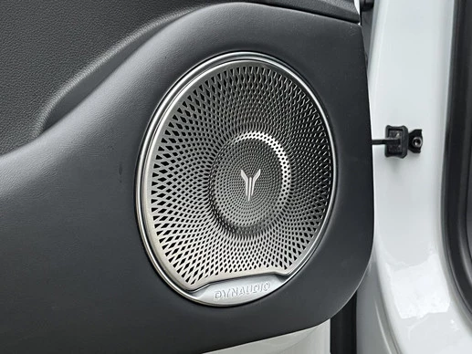 Voyah Free - Afbeelding 16 van 30