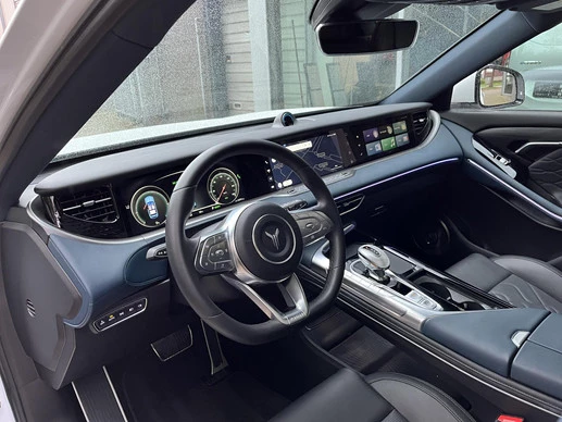 Voyah Free - Afbeelding 18 van 30