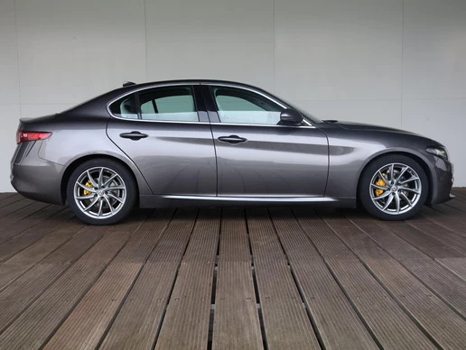 Alfa Romeo Giulia - Afbeelding 16 van 25