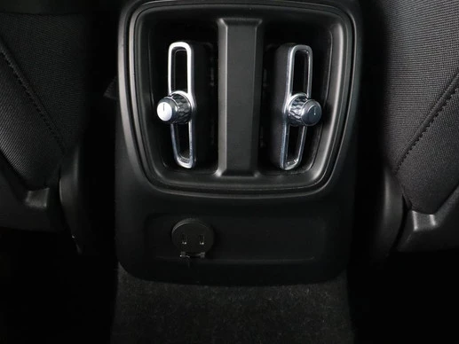 Volvo XC40 - Afbeelding 29 van 30