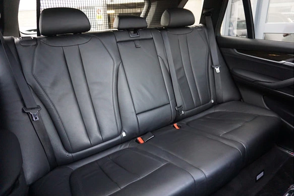 BMW X5 - Afbeelding 18 van 21