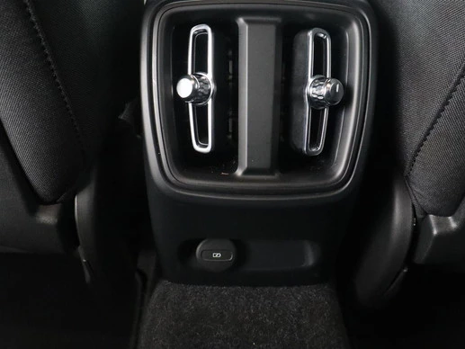 Volvo XC40 - Afbeelding 30 van 30