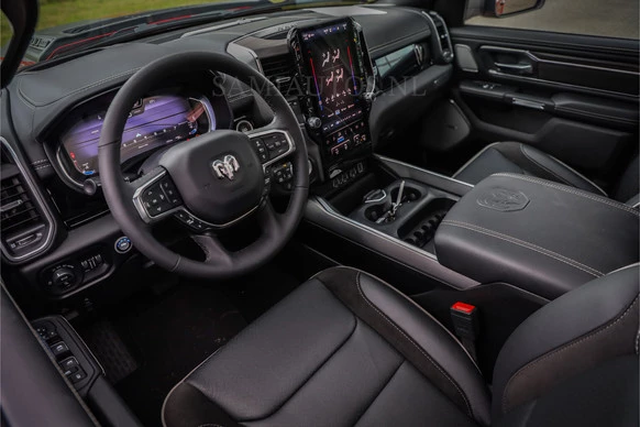 Dodge Ram 1500 - Afbeelding 24 van 30