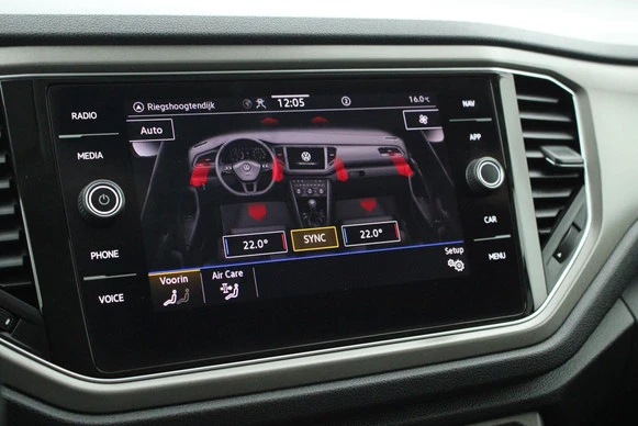 Volkswagen T-Roc - Afbeelding 26 van 30