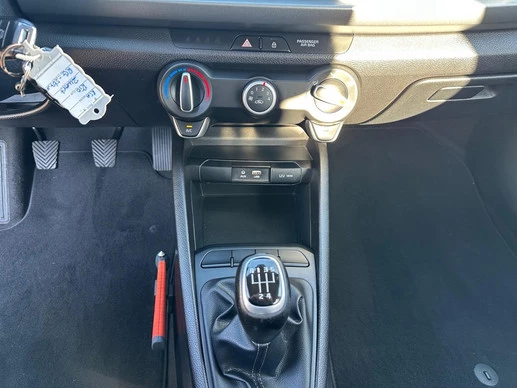 Kia Rio - Afbeelding 19 van 22