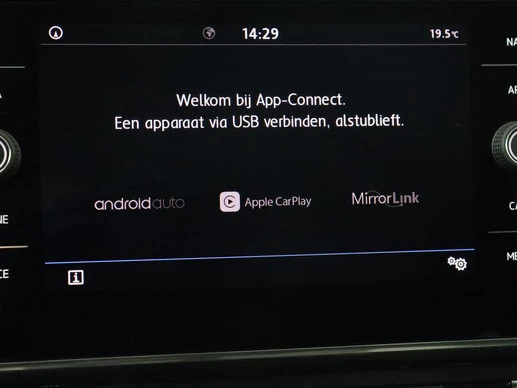 Volkswagen Golf - Afbeelding 22 van 30