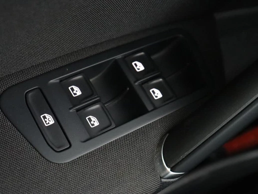 Volkswagen Golf - Afbeelding 29 van 30