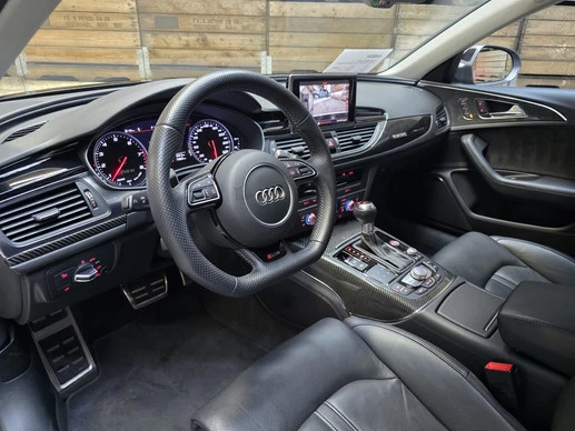 Audi RS6 - Afbeelding 4 van 25