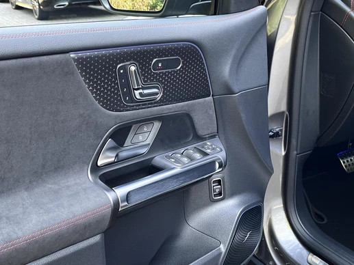 Mercedes-Benz EQB - Afbeelding 12 van 30