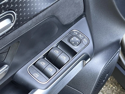 Mercedes-Benz EQB - Afbeelding 13 van 30