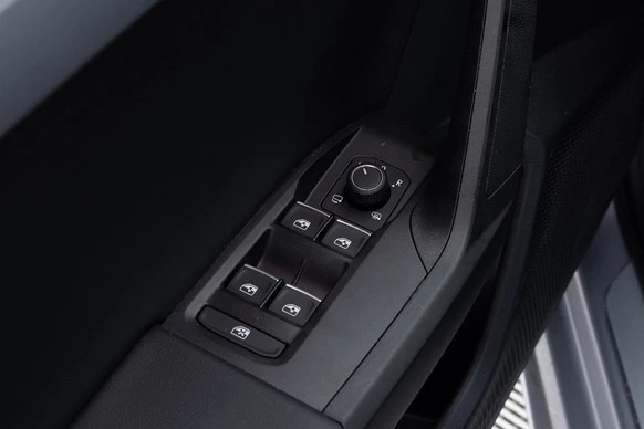 SEAT Leon - Afbeelding 9 van 26